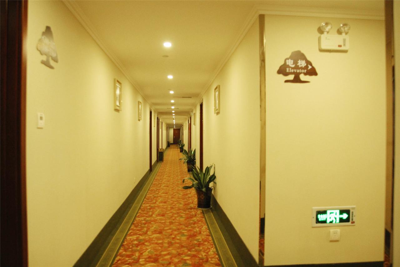 GreenTree Inn Beihang Commercial Street Express Hotel Shenyang Bagian luar foto