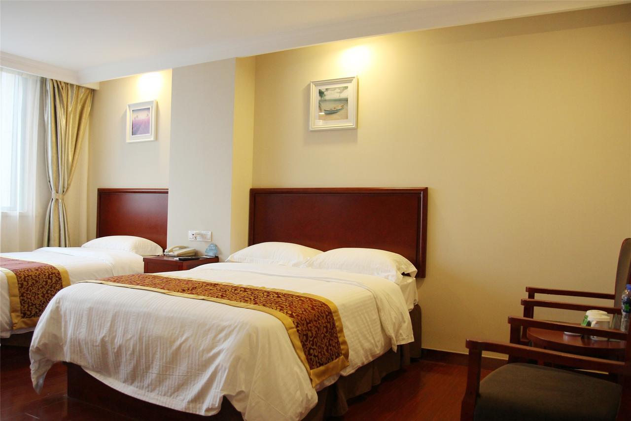GreenTree Inn Beihang Commercial Street Express Hotel Shenyang Bagian luar foto
