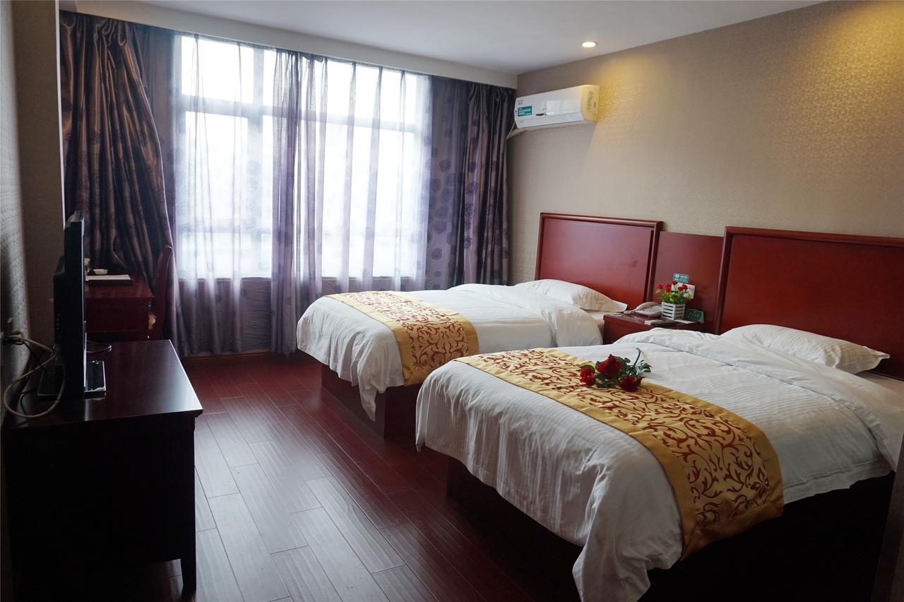 GreenTree Inn Beihang Commercial Street Express Hotel Shenyang Bagian luar foto